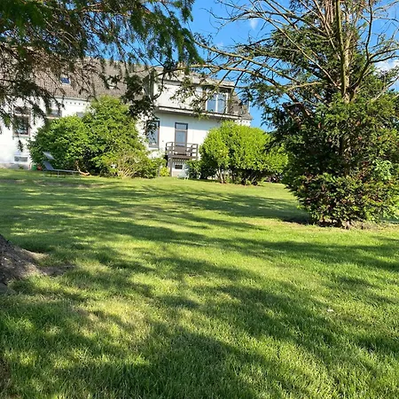 Feriengut-neuhof-wohnung-1 アパート *